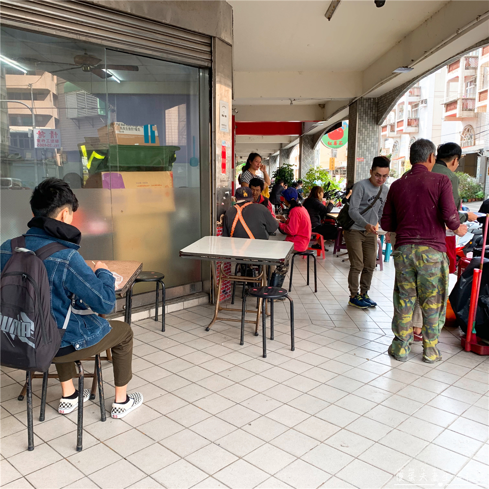 【苗栗市。美食】『媽媽便當』史上最彿心！白飯、湯品內用無限添加！這輩子吃過最便宜的自助餐，沒有之一！ @傻蛋夫妻生活札記