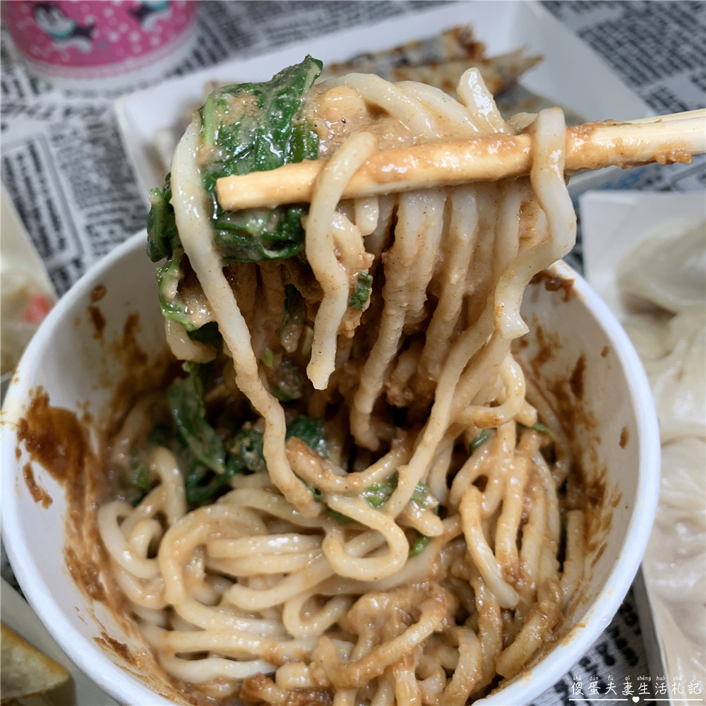 【台中北屯。美食】『鮮味北方麵食店』軍功路上看似不起眼的小店，但有著實的好味道！ @傻蛋夫妻生活札記