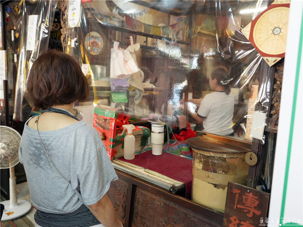 【彰化鹿港。美食】『東華素食麵茶』傳統古早味點心！令人驚豔的好吃傳統口味~ @傻蛋夫妻生活札記
