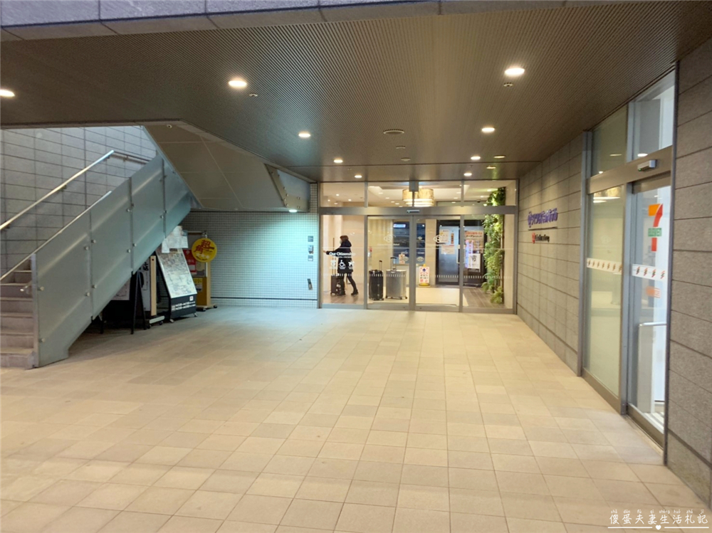 【日本仙台住宿】『仙台大和魯內酒店 / Daiwa Roynet Hotel Sendai』乾淨、簡單、交通又方便！離仙台車站東口僅兩分鐘路程的高CP住宿！ @傻蛋夫妻生活札記