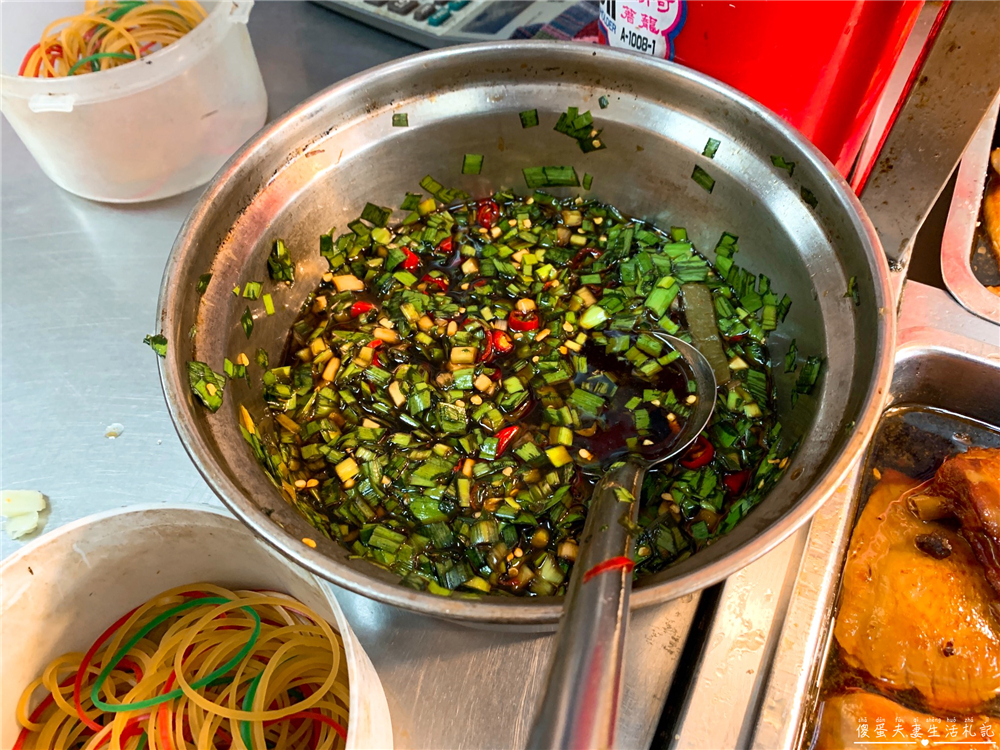 【苗栗市。美食】『嘉田自助餐』最顯眼的招牌躲在最不顯眼的位置！超有人情味的道地客家味自助餐~ @傻蛋夫妻生活札記