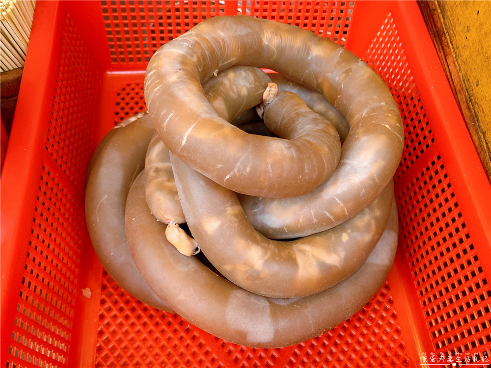 【台中大甲。美食】『康家阿媽ㄟ粉腸』飄香一甲子！鎮瀾宮前排隊必吃美食小吃！ @傻蛋夫妻生活札記