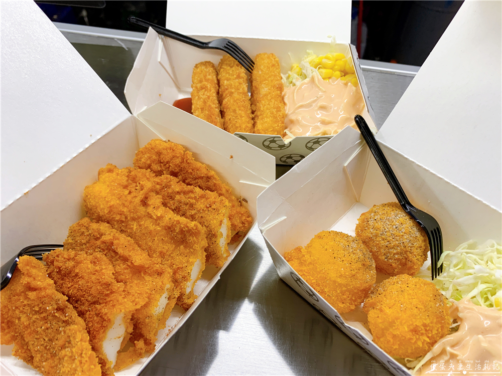 【台中北區。美食】『球客道精緻炸物-一中店』炸物制霸!高檔食材平民價格!一中商圈內的炸物新選擇!【已歇業】 @傻蛋夫妻生活札記 【台中北區。美食】『球客道精緻炸物-一中店』炸物制霸!高檔食材平民價格!一中商圈內的炸物新選擇!【已歇業】 @傻蛋夫妻生活札記