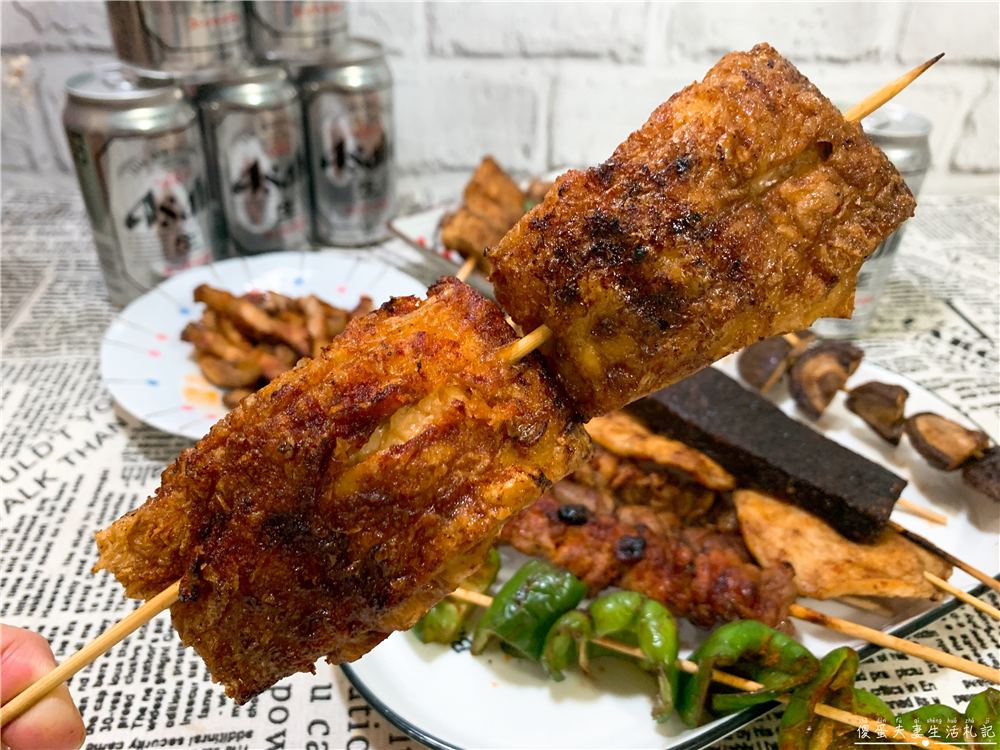 【台中大雅。美食】『大雅烤肉』學府路上超夯的美味平價外帶炭烤串燒！晚餐、宵夜最佳首選！ @傻蛋夫妻生活札記