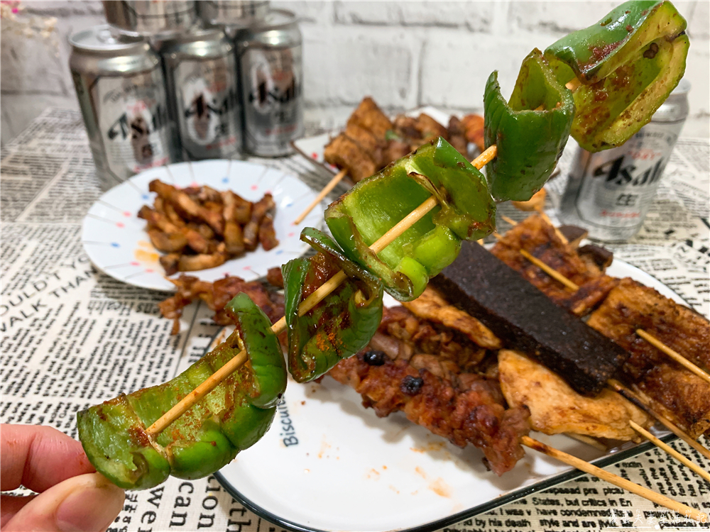 【台中大雅。美食】『大雅烤肉』學府路上超夯的美味平價外帶炭烤串燒！晚餐、宵夜最佳首選！ @傻蛋夫妻生活札記