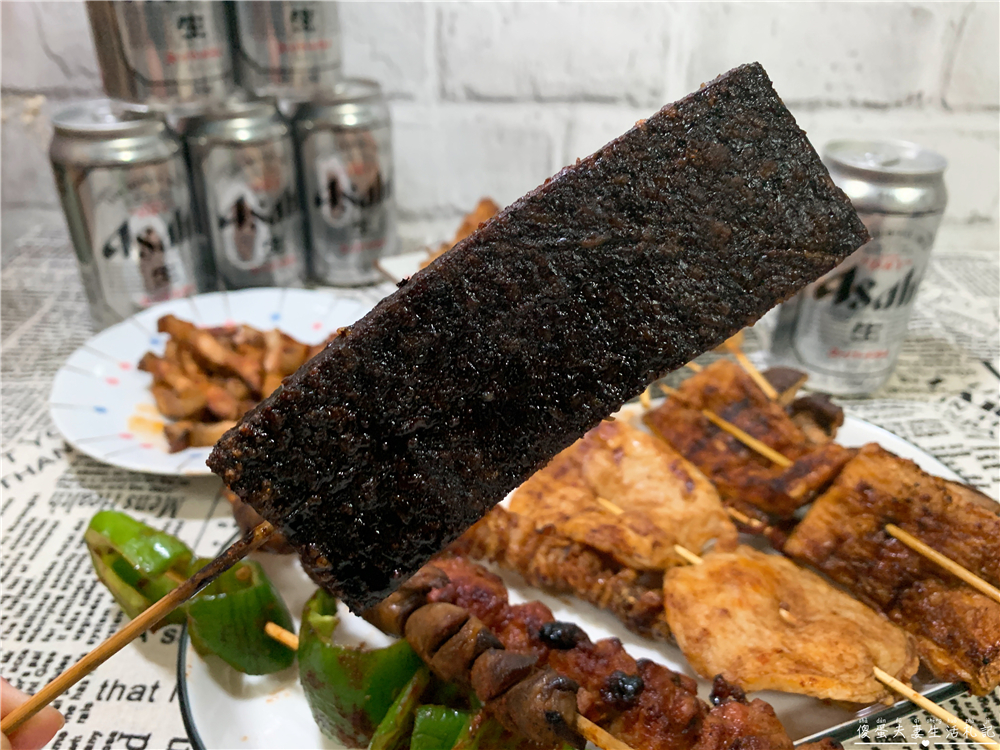 【台中大雅。美食】『大雅烤肉』學府路上超夯的美味平價外帶炭烤串燒！晚餐、宵夜最佳首選！ @傻蛋夫妻生活札記