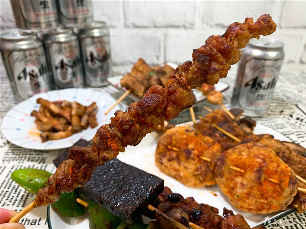 【台中大雅。美食】『大雅烤肉』學府路上超夯的美味平價外帶炭烤串燒！晚餐、宵夜最佳首選！ @傻蛋夫妻生活札記