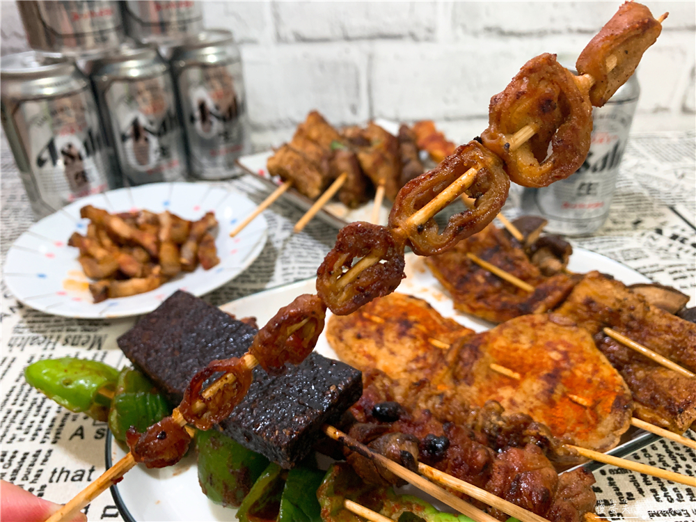 【台中大雅。美食】『大雅烤肉』學府路上超夯的美味平價外帶炭烤串燒！晚餐、宵夜最佳首選！ @傻蛋夫妻生活札記