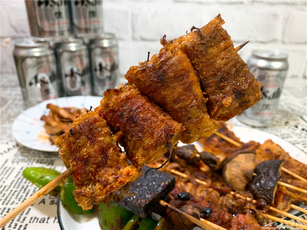 【台中大雅。美食】『大雅烤肉』學府路上超夯的美味平價外帶炭烤串燒！晚餐、宵夜最佳首選！ @傻蛋夫妻生活札記