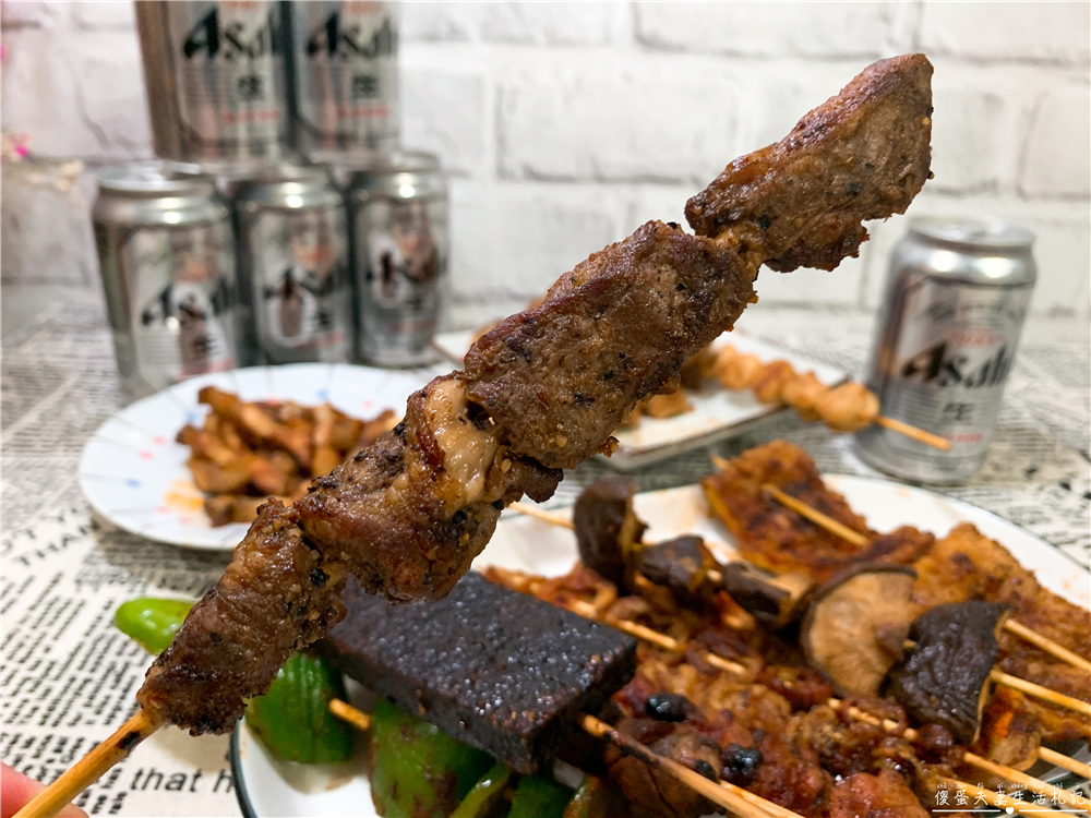 【台中大雅。美食】『大雅烤肉』學府路上超夯的美味平價外帶炭烤串燒！晚餐、宵夜最佳首選！ @傻蛋夫妻生活札記