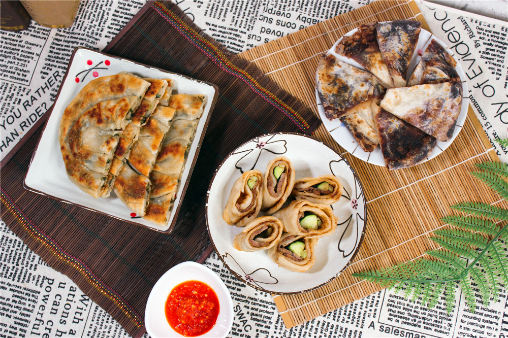 【台中北屯。美食】『老北京蔥油餅』最顯眼的隱密小店~簡單好吃的北方麵食專賣！ @傻蛋夫妻生活札記