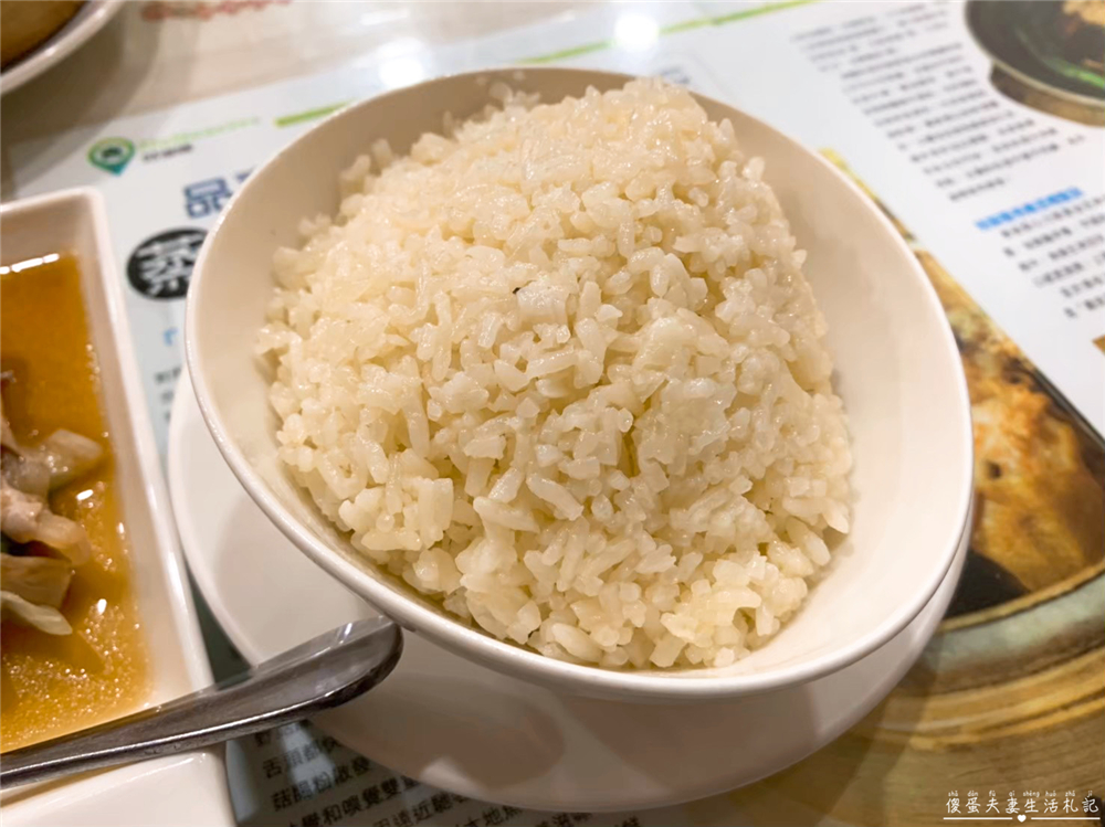 【台中北屯美食】『品嘉茶餐廳-北屯店』超人氣美食！香港師傅的道地茶餐廳！ @傻蛋夫妻生活札記