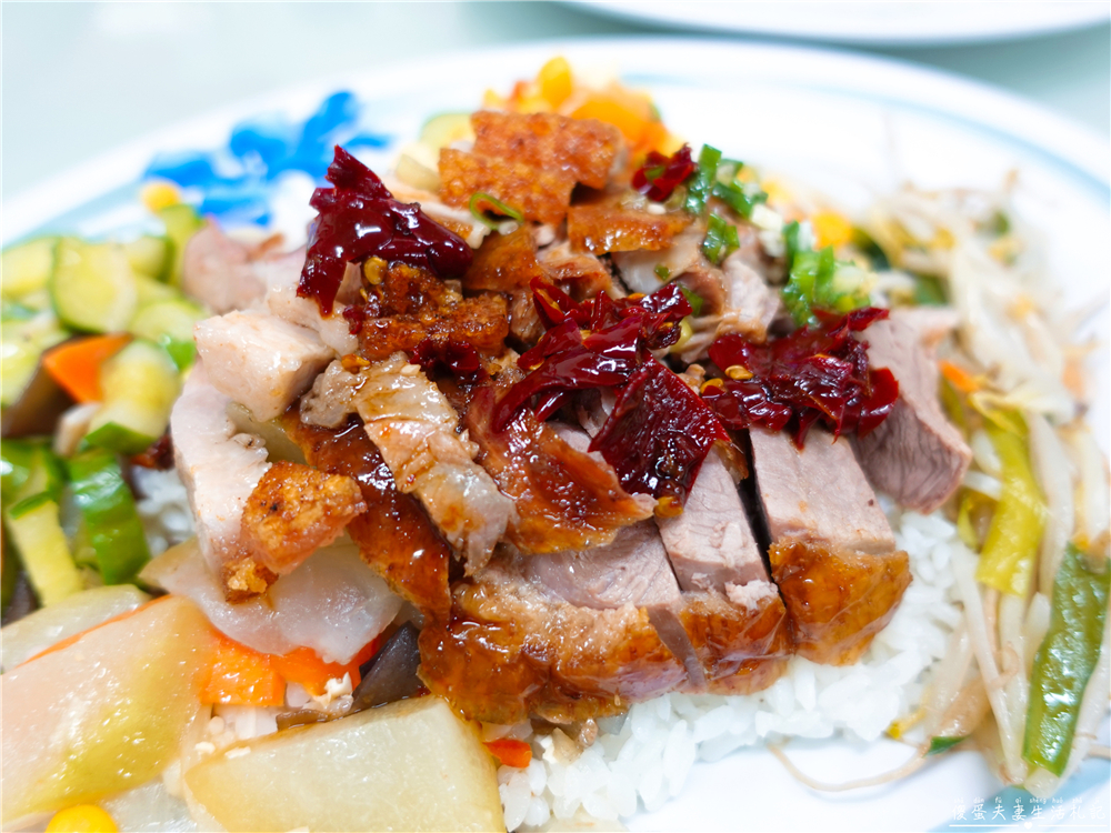 【苗栗銅鑼。美食】『尚味燒臘快餐』皮脆肉嫩!銅鑼街上的美味燒臘快餐店! @傻蛋夫妻生活札記 【苗栗銅鑼。美食】『尚味燒臘快餐』皮脆肉嫩!銅鑼街上的美味燒臘快餐店! @傻蛋夫妻生活札記