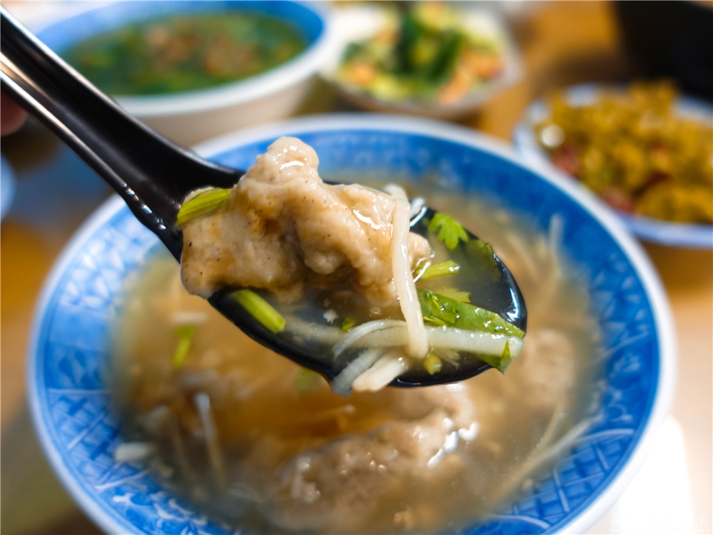 【苗栗市美食】『丑丑小吃』秒速出餐！環境乾淨、出餐快速的美味小吃！ @傻蛋夫妻生活札記