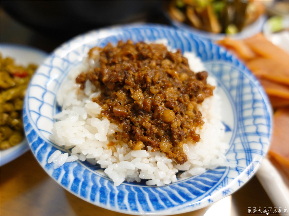 【苗栗市美食】『丑丑小吃』秒速出餐！環境乾淨、出餐快速的美味小吃！ @傻蛋夫妻生活札記