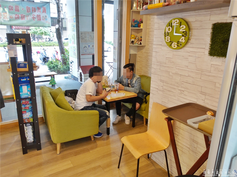 【台中北屯。美食】『森林小徑-文心店』連寵物餐都超豐盛!美味與友善並濟的親子、寵物友善餐廳! @傻蛋夫妻生活札記 【台中北屯。美食】『森林小徑-文心店』連寵物餐都超豐盛!美味與友善並濟的親子、寵物友善餐廳! @傻蛋夫妻生活札記