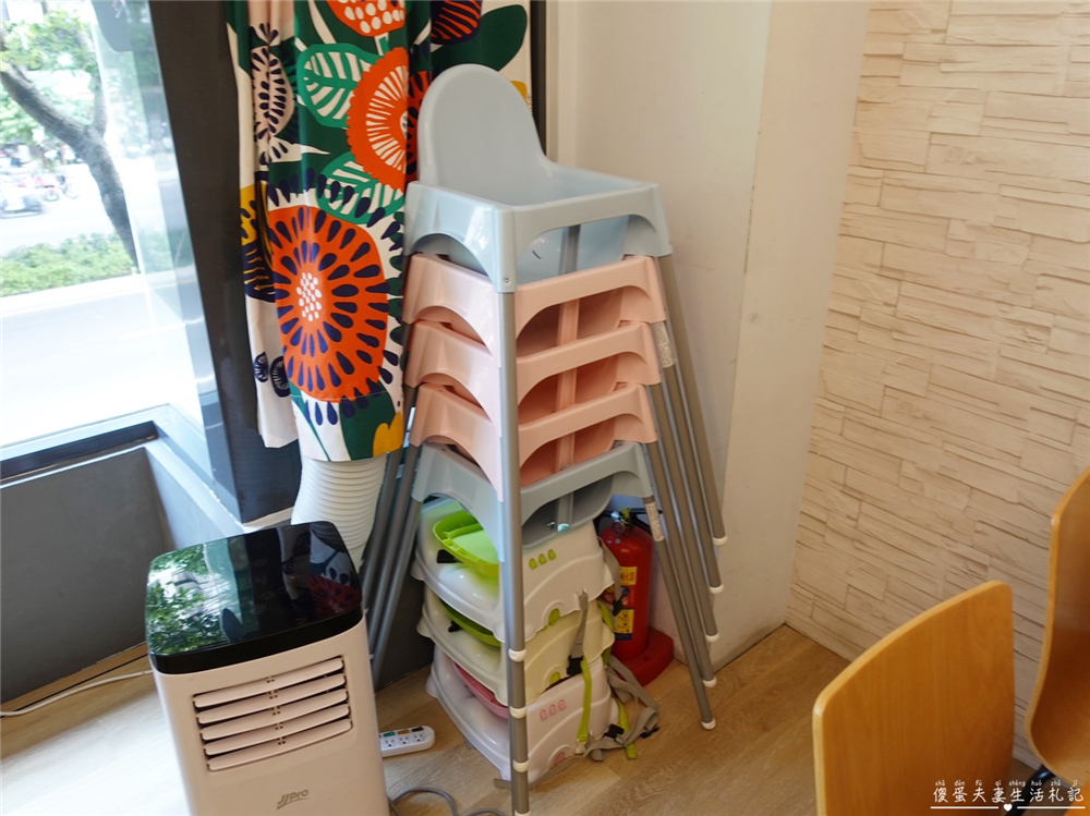 【台中北屯。美食】『森林小徑-文心店』連寵物餐都超豐盛!美味與友善並濟的親子、寵物友善餐廳! @傻蛋夫妻生活札記 【台中北屯。美食】『森林小徑-文心店』連寵物餐都超豐盛!美味與友善並濟的親子、寵物友善餐廳! @傻蛋夫妻生活札記