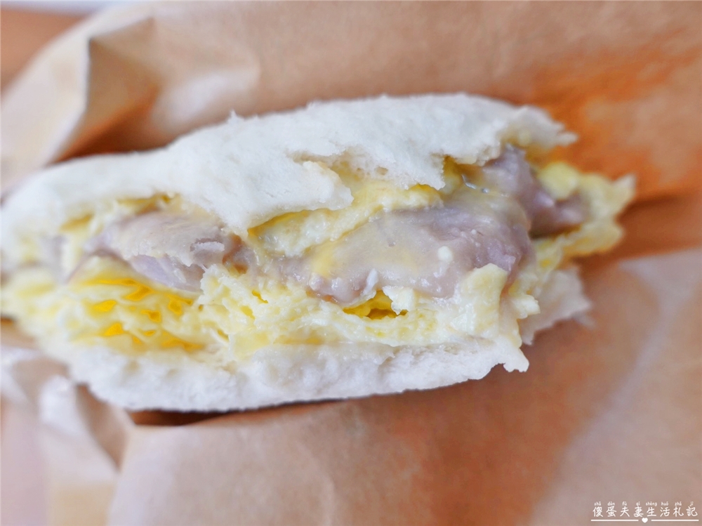 【台中潭子。美食】『當豬撞到蛋』就是要不一樣!與眾不同的創意早餐料理! @傻蛋夫妻生活札記 【台中潭子。美食】『當豬撞到蛋』就是要不一樣!與眾不同的創意早餐料理! @傻蛋夫妻生活札記