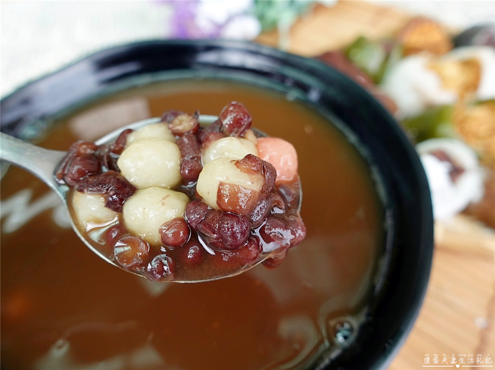 【苗栗頭份。美食】『瑞盛客家米食』傳統米食，全新感受！超夯燒麻糬、暖心紅豆湯圓、包餡Q麻糬~全都要！ @傻蛋夫妻生活札記
