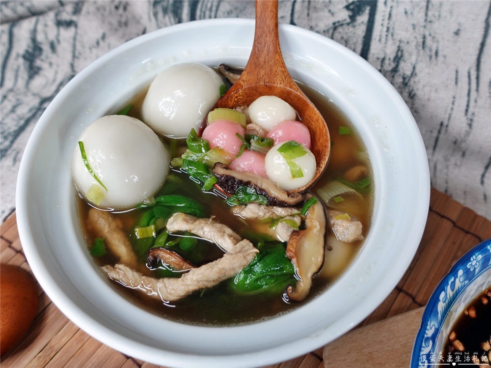 【苗栗頭份。美食】『瑞盛客家米食』傳統米食，全新感受！超夯燒麻糬、暖心紅豆湯圓、包餡Q麻糬~全都要！ @傻蛋夫妻生活札記