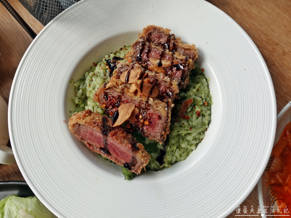 【台中龍井。美食】『嚼食noms-東海店』小巧、溫馨、美味！藏身東海商圈的超熱門寵物友善義式料理！ @傻蛋夫妻生活札記