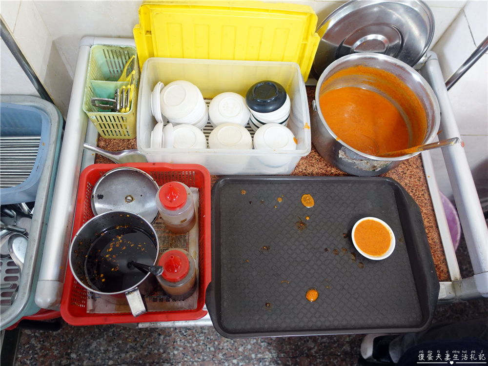 【台中北屯美食】『潮州牛肉林牛雜湯』超人氣排隊美食!北屯超夯牛肉、牛雜料理! @傻蛋夫妻生活札記 【台中北屯美食】『潮州牛肉林牛雜湯』超人氣排隊美食!北屯超夯牛肉、牛雜料理! @傻蛋夫妻生活札記