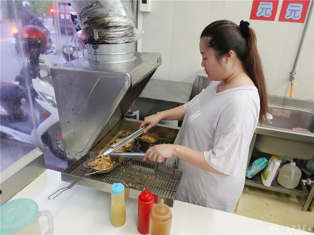 【苗栗市美食】『那一家臭豆腐』酥脆、多汁、品質穩定！苗栗市內的冠軍臭豆腐！ @傻蛋夫妻生活札記