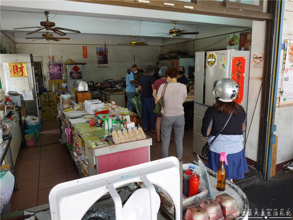 【苗栗市。美食】『無名便當』超級隱藏版！超美味，便宜到無可挑剔的巷子內佛心便當！ @傻蛋夫妻生活札記