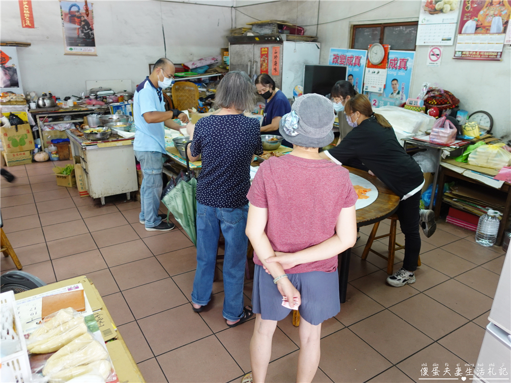 【苗栗市。美食】『無名便當』超級隱藏版！超美味，便宜到無可挑剔的巷子內佛心便當！ @傻蛋夫妻生活札記