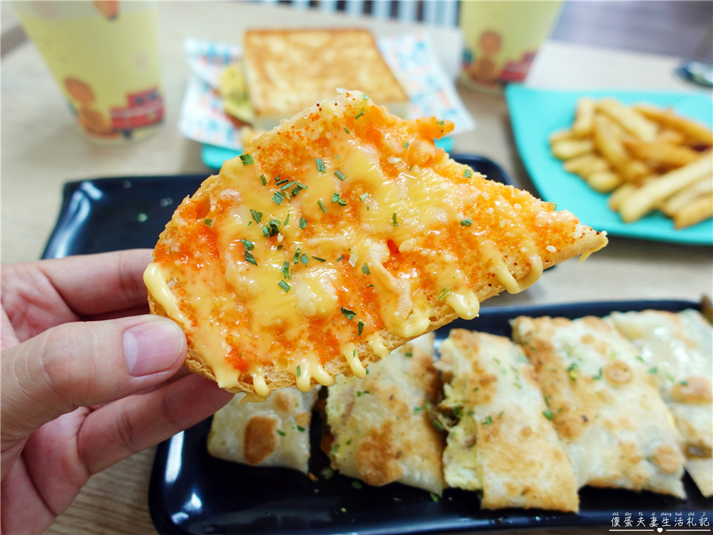 【苗栗市。美食】『山姆夾心 SAM WICH 早午餐』口味新穎早午餐！超推奶煎焦糖與軟法麵包！ @傻蛋夫妻生活札記