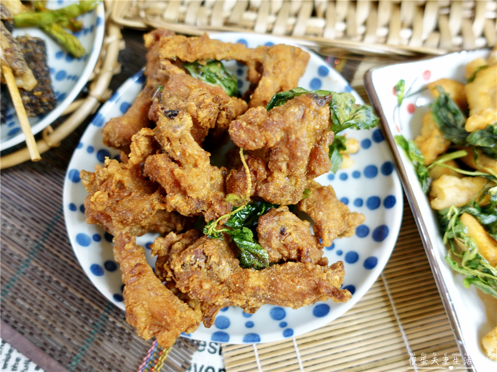 【台中神岡。美食】『佳綾炸食鋪』多元、酥脆、超好吃！豐原交流道附近的超美味炸物攤！ @傻蛋夫妻生活札記