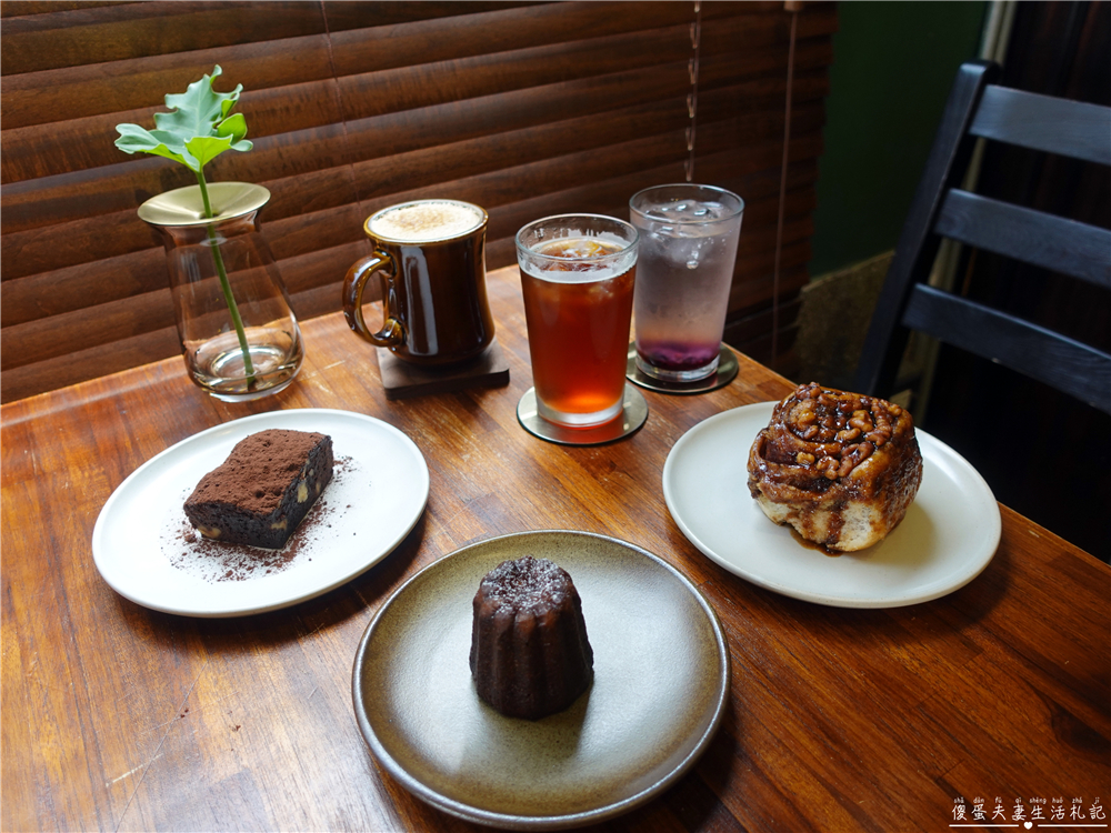 【苗栗市。美食】『沛克咖啡店 Pergram Coffee Roasters』輕鬆舒適~風格典雅的自家烘焙咖啡廳！ @傻蛋夫妻生活札記