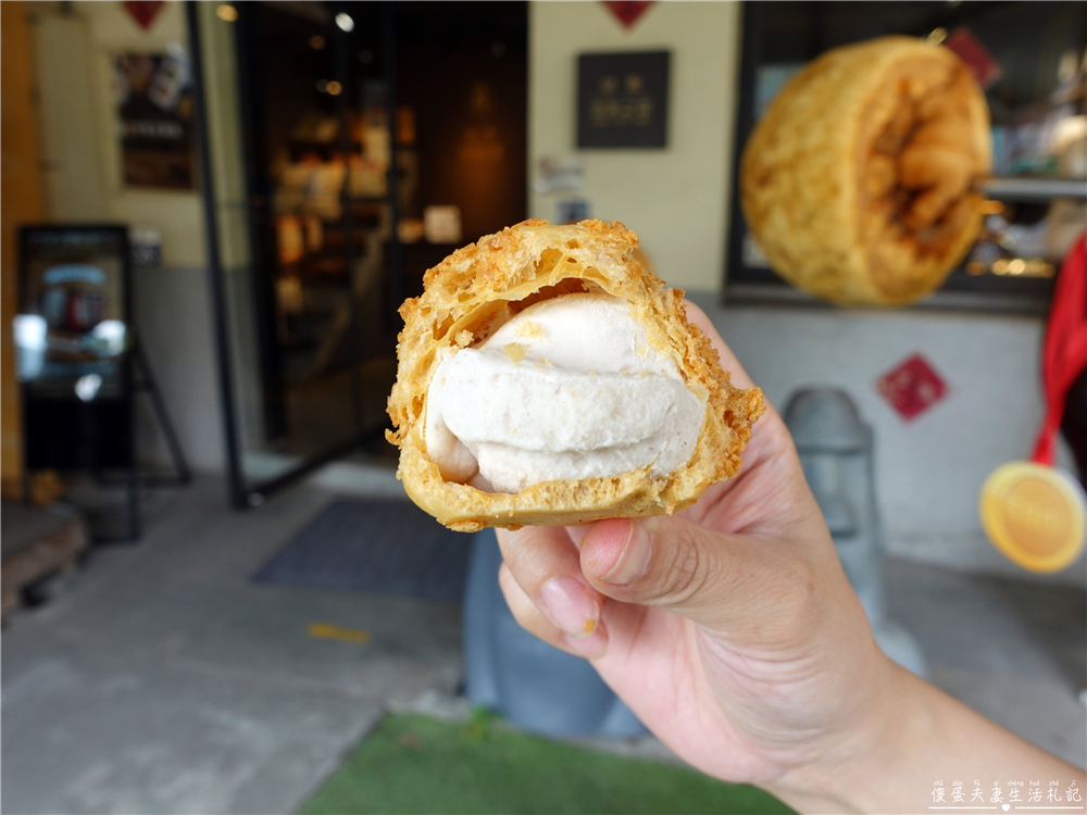 【台中西區。美食】『旅禾烘焙-審計園區店』便宜又好吃！審計新村內美味泡芙甜點專賣店！ @傻蛋夫妻生活札記
