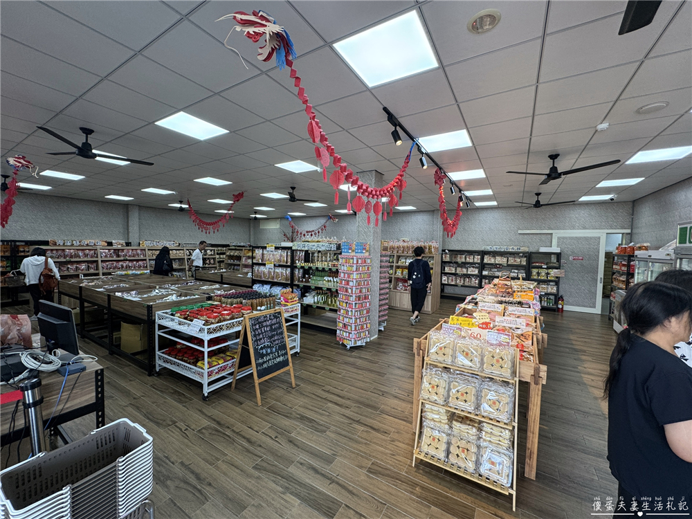 【苗栗銅鑼。美食】『阿財米食』直營店面問世！全台鋪貨的超人氣客家米食！ @傻蛋夫妻生活札記