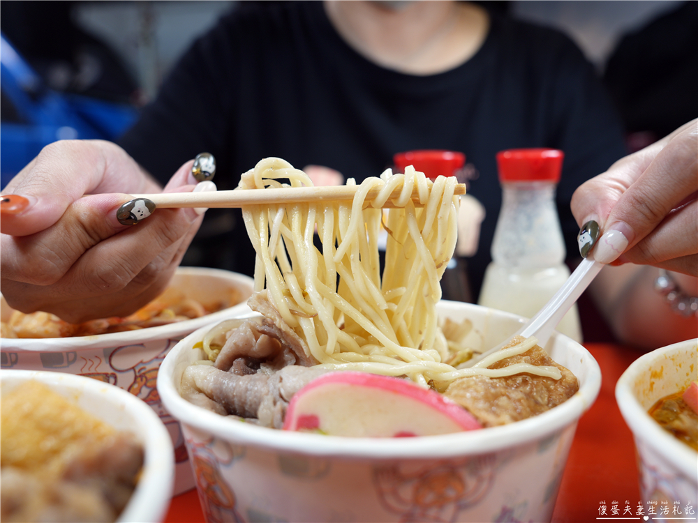 【台中南區。美食】『吉寶叻沙麵』大慶夜市美食推薦！免出國就能吃到道地新加坡料理！ @傻蛋夫妻生活札記