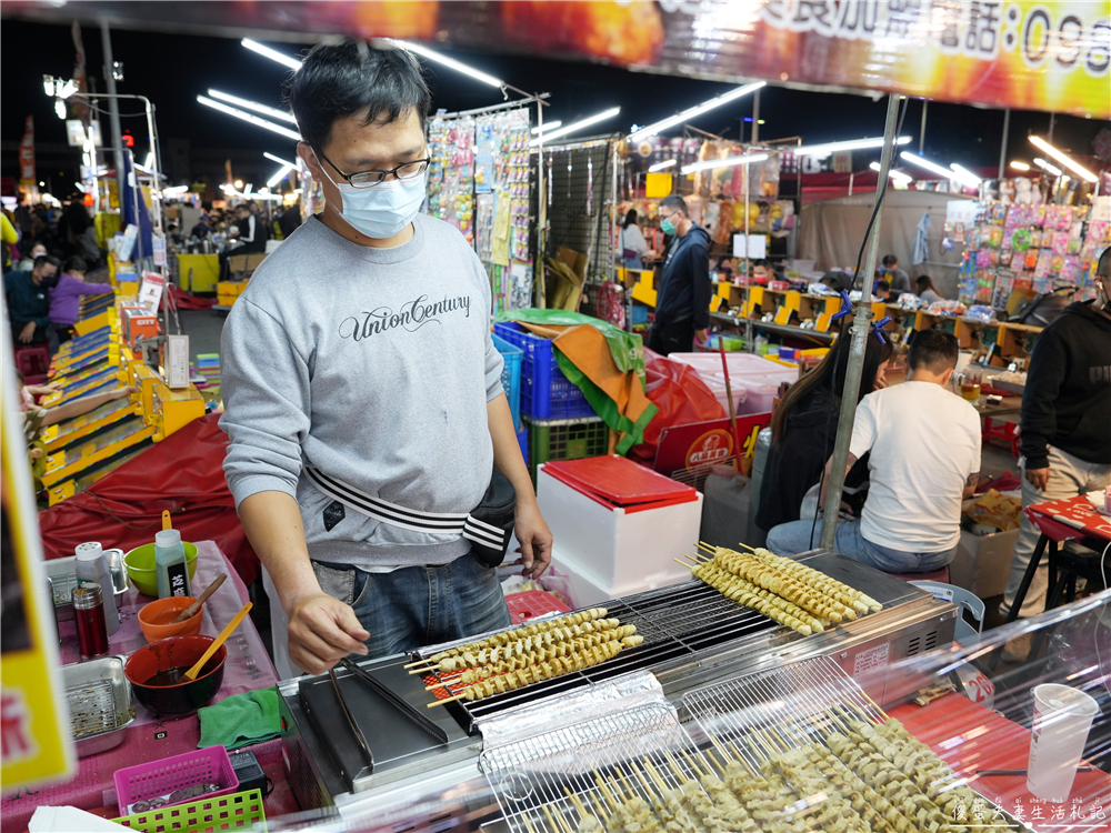 【台中北屯。夜市】『總站夜市』蒐集25家夜市美食！千坪夜市超過300攤位，吃喝玩樂一次搞定~ @傻蛋夫妻生活札記