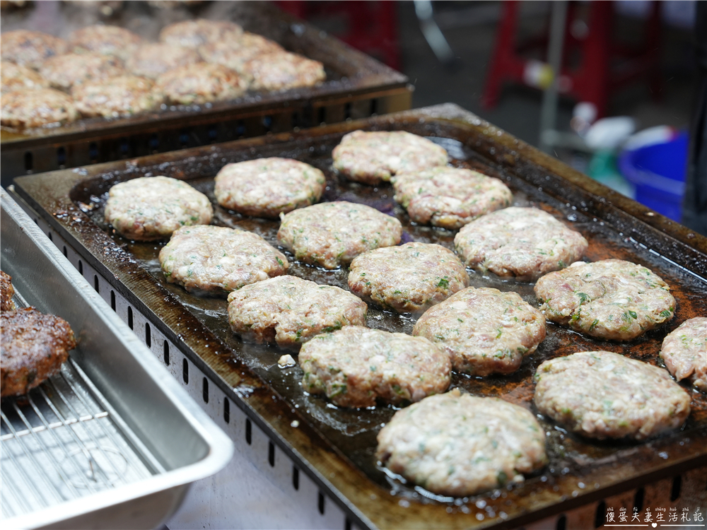 【台中北屯。夜市】『總站夜市』蒐集25家夜市美食！千坪夜市超過300攤位，吃喝玩樂一次搞定~ @傻蛋夫妻生活札記