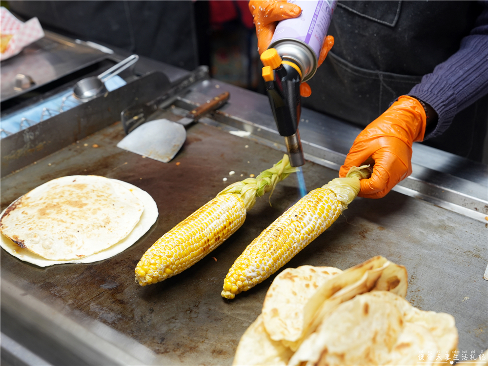 【台中東區。夜市】『旱溪夜市』25家美食大蒐集！台中傳統大型夜市界中的扛霸子！ @傻蛋夫妻生活札記