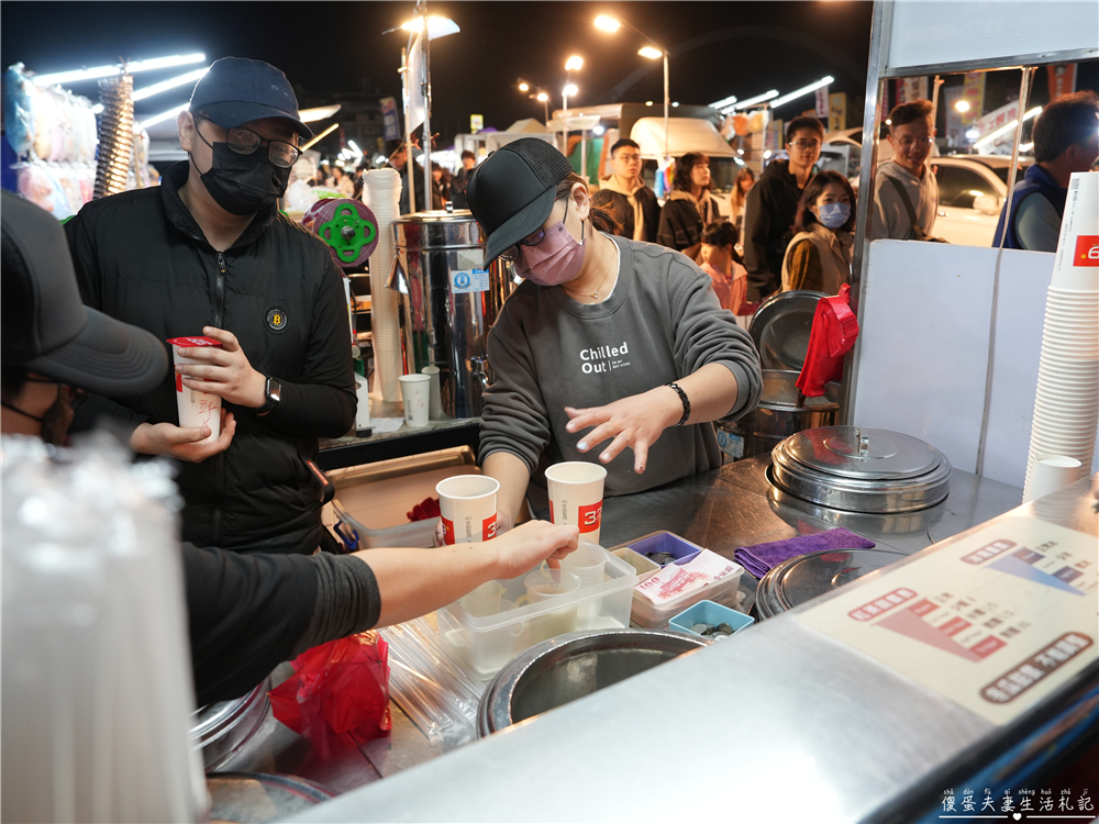 【台中東區。夜市】『旱溪夜市』25家美食大蒐集！台中傳統大型夜市界中的扛霸子！ @傻蛋夫妻生活札記