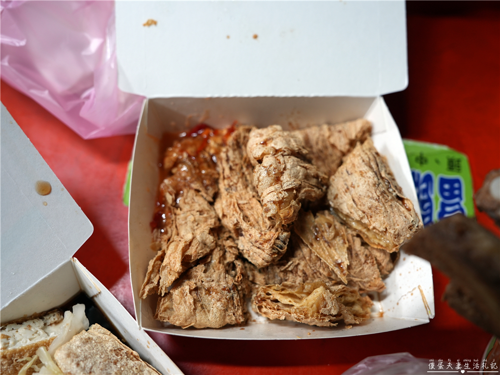 【台中東區。夜市】『旱溪夜市』25家美食大蒐集！台中傳統大型夜市界中的扛霸子！ @傻蛋夫妻生活札記