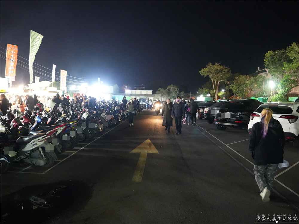 【台中東區。夜市】『旱溪夜市』25家美食大蒐集！台中傳統大型夜市界中的扛霸子！ @傻蛋夫妻生活札記