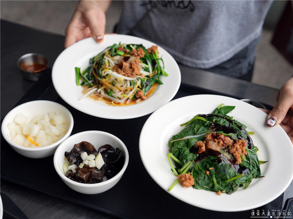 【南投埔里。美食】『振松記米粉』招牌芋頭米粉湯！埔里酒廠旁的70年老字號！ @傻蛋夫妻生活札記