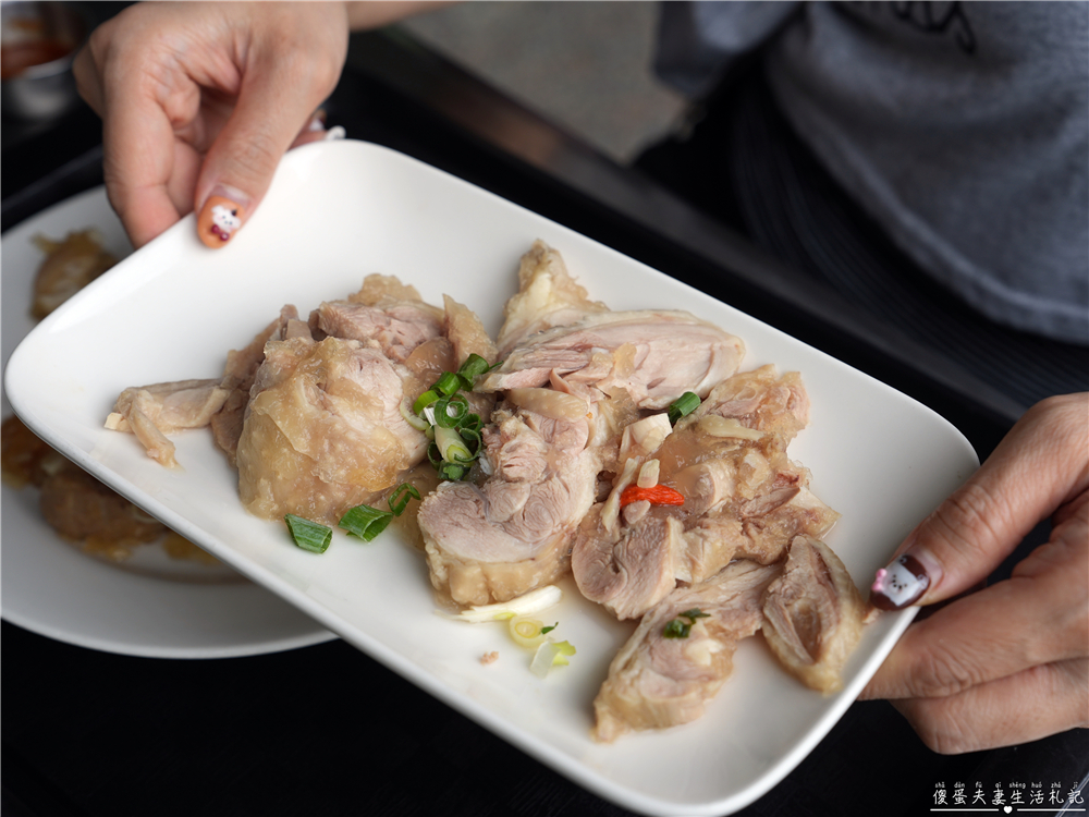 【南投埔里。美食】『振松記米粉』招牌芋頭米粉湯！埔里酒廠旁的70年老字號！ @傻蛋夫妻生活札記