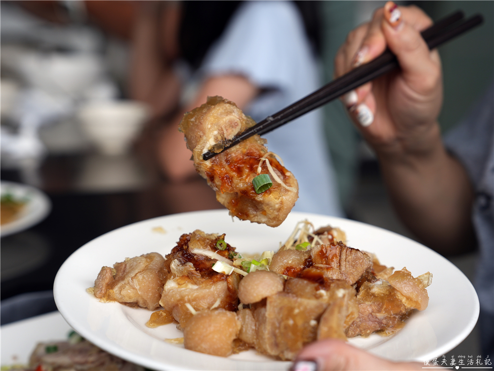 【南投埔里。美食】『振松記米粉』招牌芋頭米粉湯！埔里酒廠旁的70年老字號！ @傻蛋夫妻生活札記