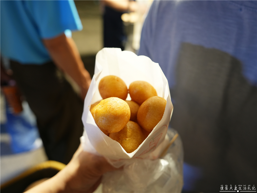 【台中北屯。夜市】『四張犁夜市』精選7家四張犁夜市美食！週日限定！在地傳統小夜市~超多排隊美食、重複性不高還很好停車喔！ @傻蛋夫妻生活札記