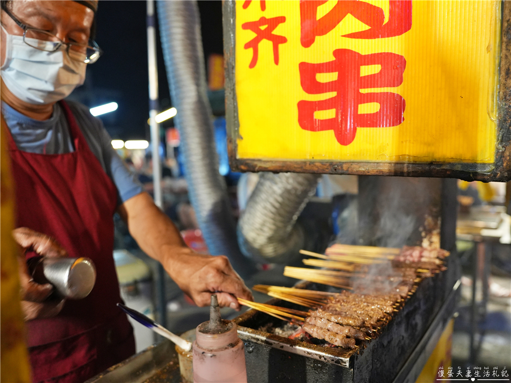 【台中北屯。夜市】『四張犁夜市』精選7家四張犁夜市美食！週日限定！在地傳統小夜市~超多排隊美食、重複性不高還很好停車喔！ @傻蛋夫妻生活札記