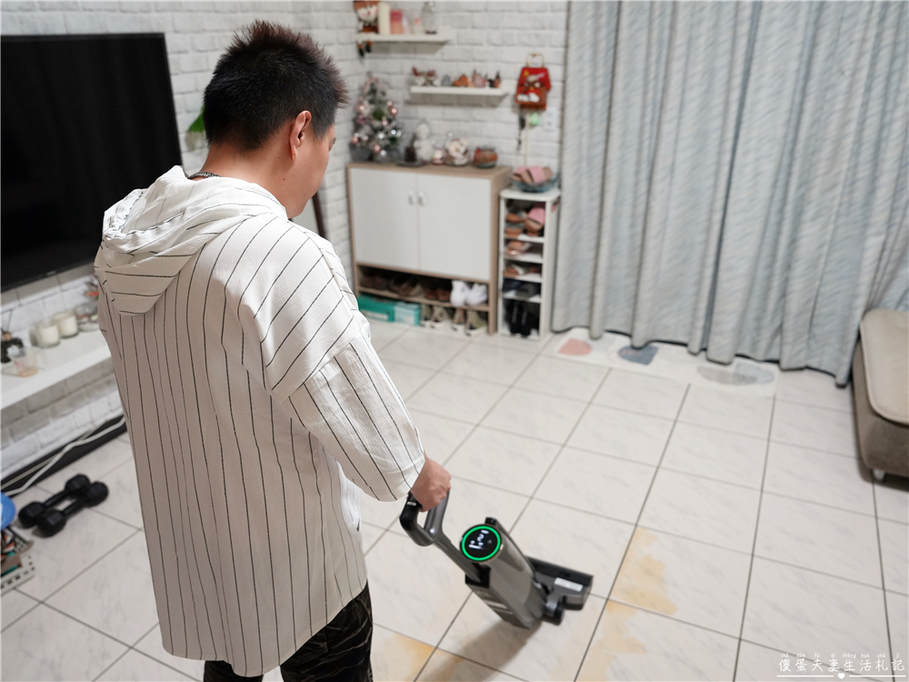 【開箱文。家電用品】『海爾-BW6 Plus全能型智慧洗地機』吸地、拖地一台搞定！業界最輕巧的無線洗地機！ @傻蛋夫妻生活札記