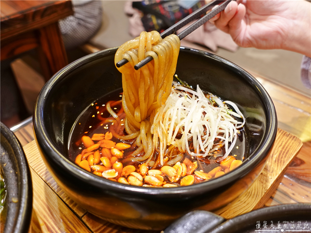 【台中火鍋懶人包】精選13間台中火鍋美食！個人小火鍋、自助式、台式、吃到飽小火鍋等全蒐錄！ @傻蛋夫妻生活札記