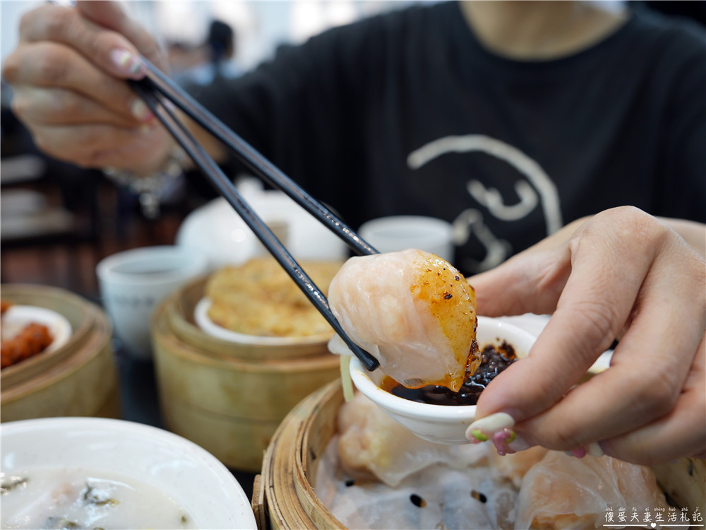 【香港中西區。美食】『蓮香樓』重現昔日風華！中環老字號茶餐廳重新開張，品味最道地的一盅兩件港式早茶文化！ @傻蛋夫妻生活札記