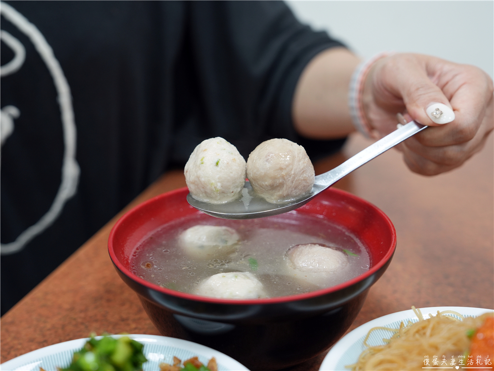 【苗栗市。美食】『栗鄉糯米飯』老字號道地在地美食！南苗市場旁的香噴噴糯米飯！ @傻蛋夫妻生活札記